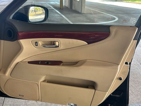 Used 2007 Lexus LS 460 image 15