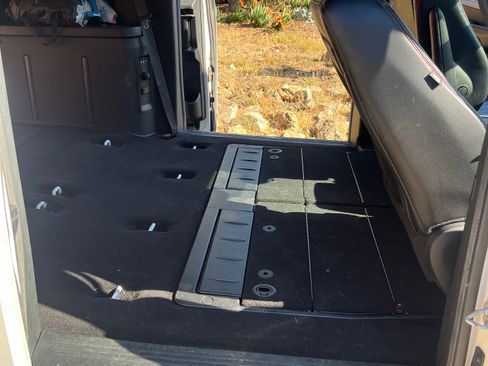 Used 2013 Dodge Grand Caravan R/T w/ Trailer Tow Group image 8