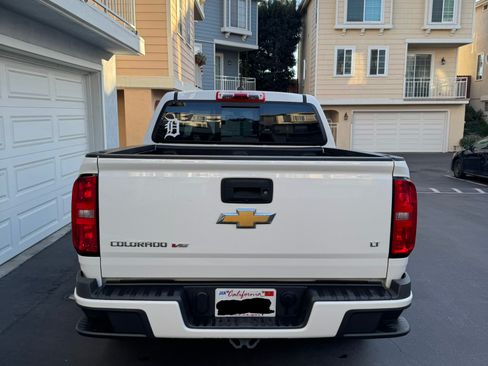 Used 2019 Chevrolet Colorado LT w/ LT Convenience Package image 5