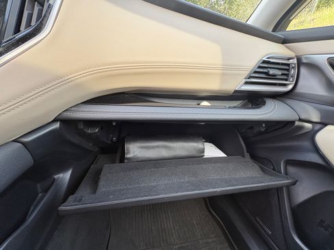 Used 2020 Subaru Outback Limited XT image 9