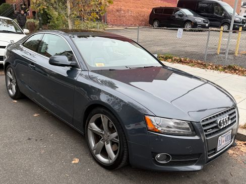 Used 2010 Audi A5 2.0T Premium Plus image 5