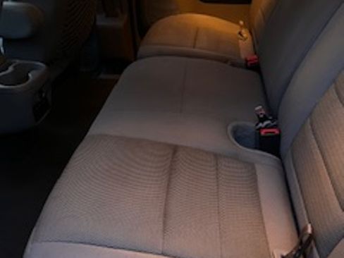 Used 2005 Ford Excursion XLT image 31