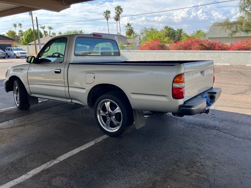 Used 2004 Toyota Tacoma 2WD Regular Cab w/ Enhancement Pkg image 5