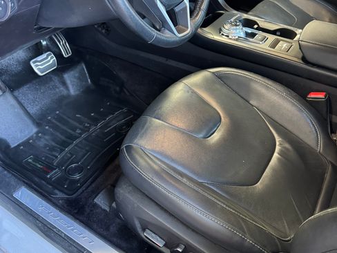Used 2017 Ford Fusion Titanium image 10