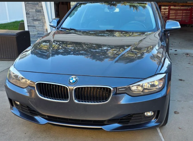 Used 2013 BMW 328i xDrive Sedan AWD/4WD image 2