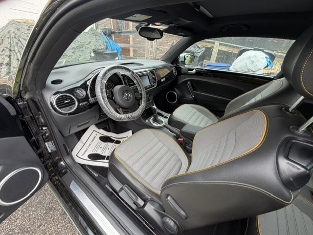 Used 2016 Volkswagen Beetle 1.8T Dune w/ Dune Technology Package FWD image 5