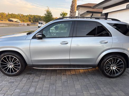 Used 2022 Mercedes-Benz GLE 350 4MATIC image 4