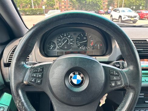Used 2005 BMW X5 4.4i AWD/4WD image 14