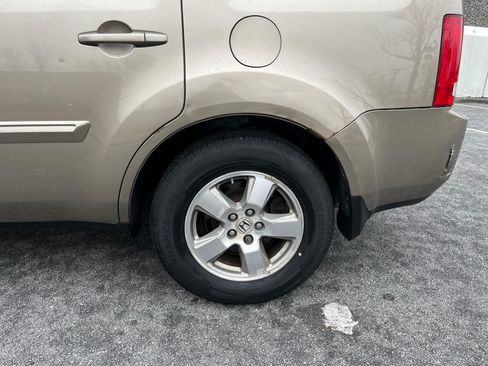 Used 2011 Honda Pilot EX-L image 10