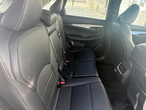 Used 2019 INFINITI QX50 Luxe FWD image 10