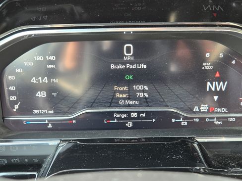 Used 2024 GMC Sierra 2500 SLT w/ SLT Premium Package image 11