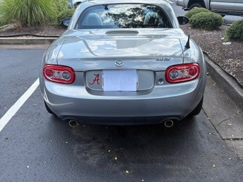 Used 2012 MAZDA MX-5 Miata Touring image 8