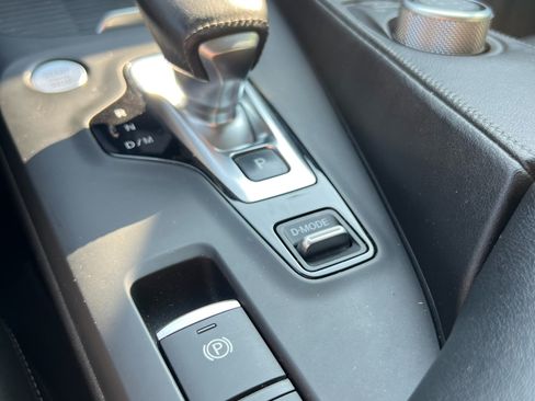 Used 2019 INFINITI QX50 Luxe w/ Navigation Package image 12