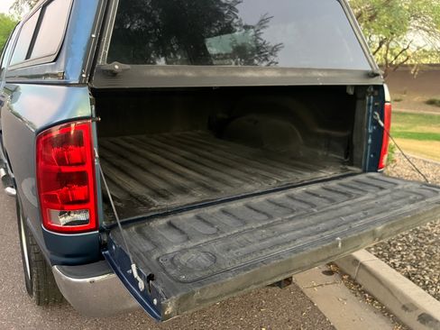 Used 2003 Dodge Ram 1500 Truck ST image 4