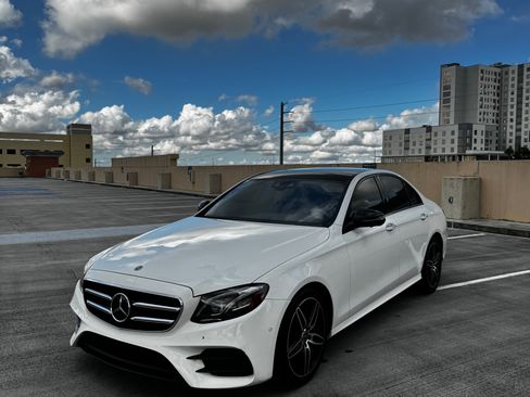 Used 2019 Mercedes-Benz E 300 image 10