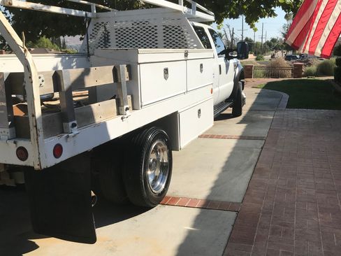 Used 2008 Ford F550 4x4 Crew Cab Super Duty image 11