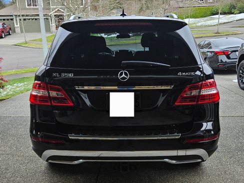 Used 2015 Mercedes-Benz ML 350 4MATIC image 9