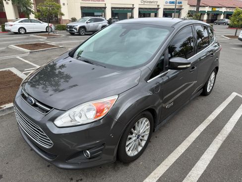 Used 2015 Ford C-MAX Energi SEL w/ Equipment Group 303A FWD image 1