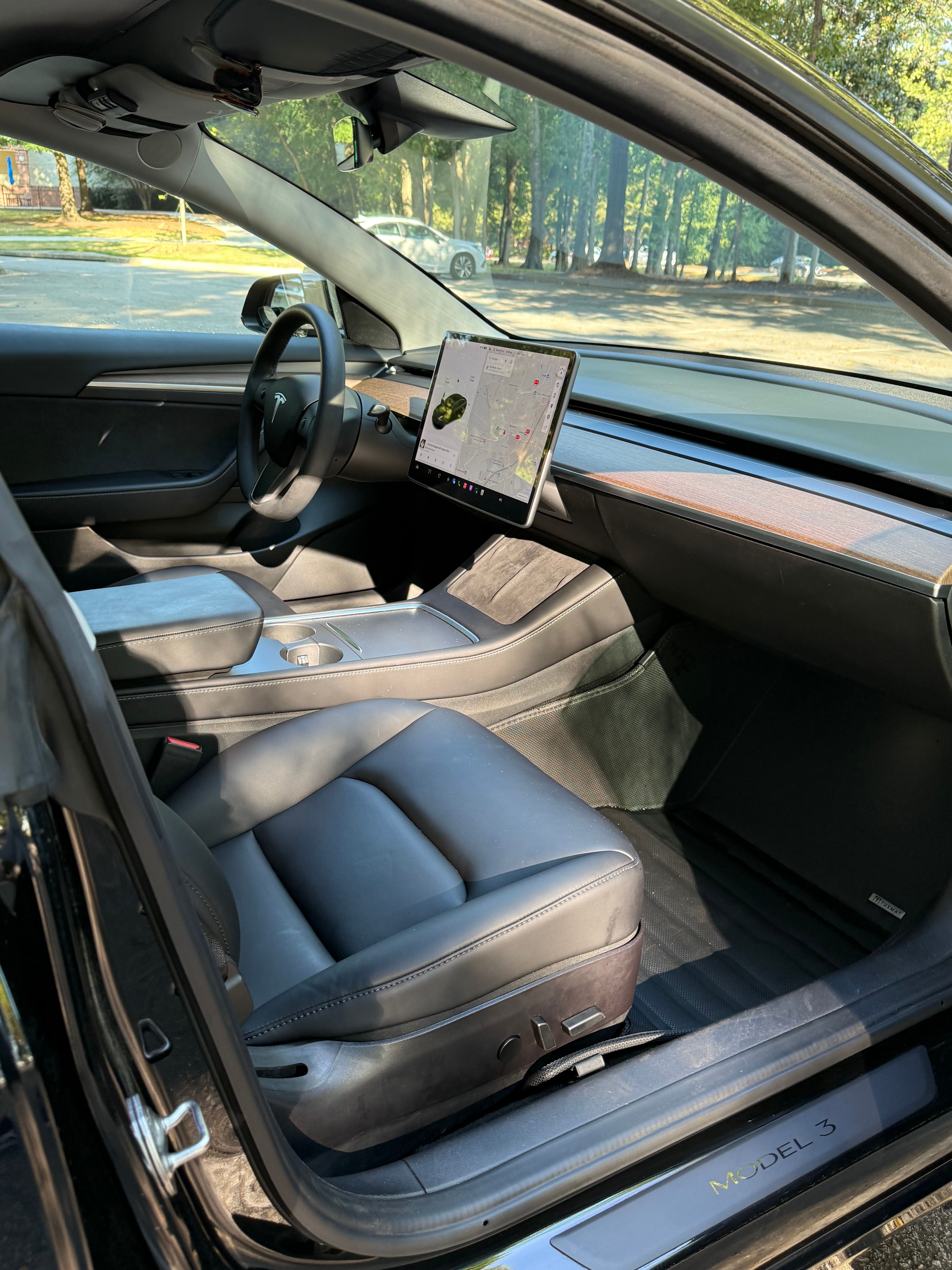 Used 2022 Tesla Model 3 Long Range AWD/4WD image 12