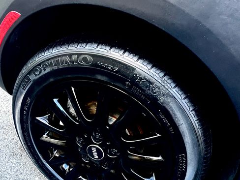 Used 2019 MINI Cooper S w/ Signature Upholstery Package image 15