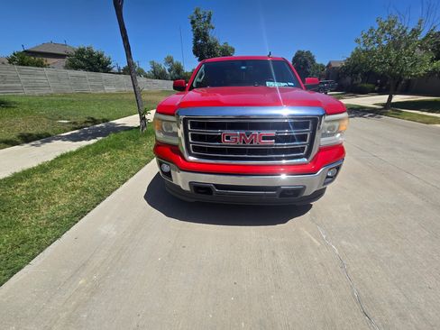Used 2015 GMC Sierra 1500 SLE w/ SLE Value Package AWD/4WD image 4