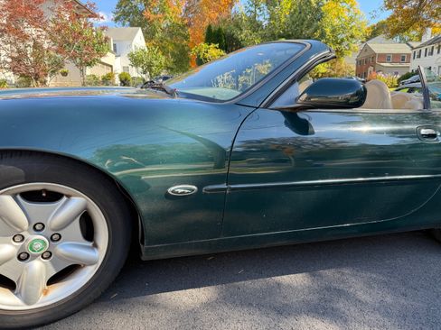 Used 1998 Jaguar XK8 Convertible image 2