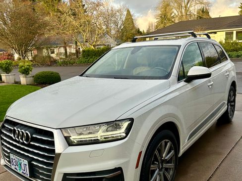 Used 2018 Audi Q7 3.0T Prestige w/ Prestige Package image 9