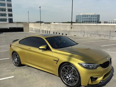 Used 2019 BMW M4 Coupe w/ Competition Package image 1