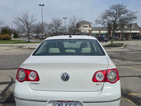 Used 2009 Volkswagen Passat Komfort image 4