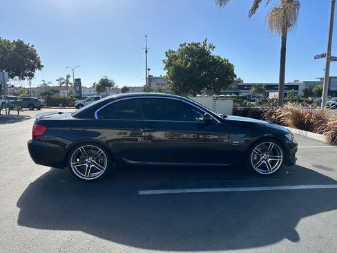 Used 2013 BMW 335is Convertible image 4