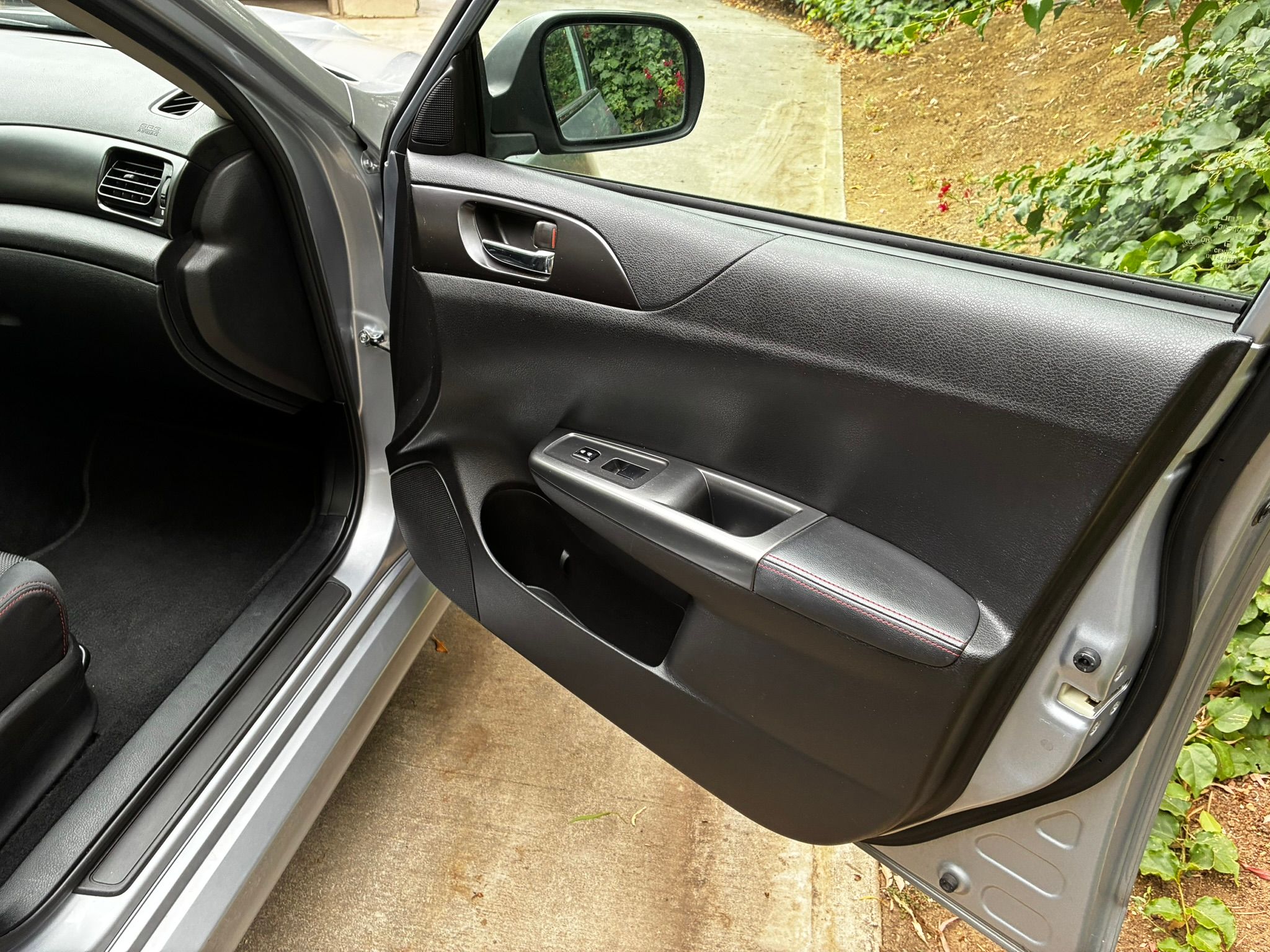 Used 2013 Subaru Impreza WRX Sedan AWD/4WD image 24