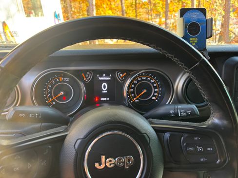 Used 2020 Jeep Wrangler Unlimited Sport S image 5
