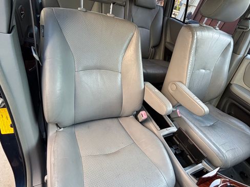 Used 2005 Toyota Highlander Limited image 20