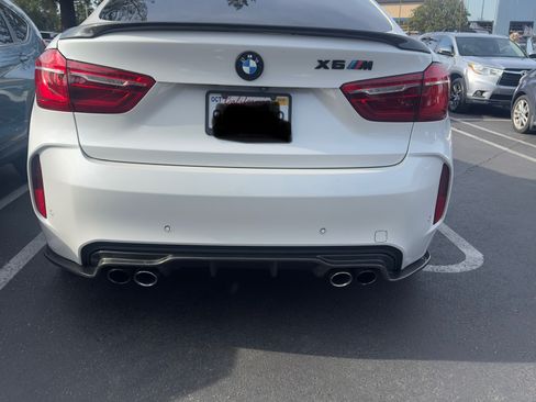 Used 2017 BMW X6 M image 12