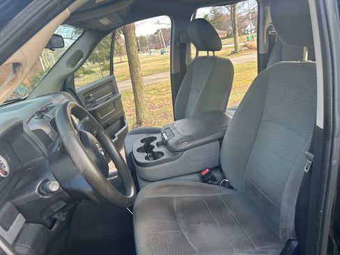 Used 2013 RAM 1500 Express image 15