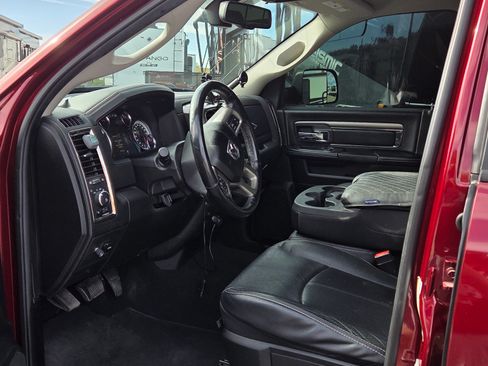 Used 2018 RAM 3500 Laramie w/ Sport Appearance Group image 11