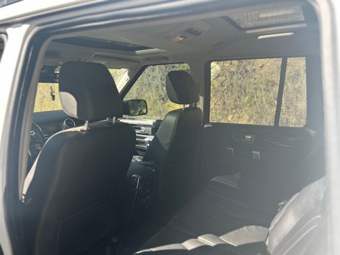 Used 2013 Land Rover LR4 HSE AWD/4WD image 12