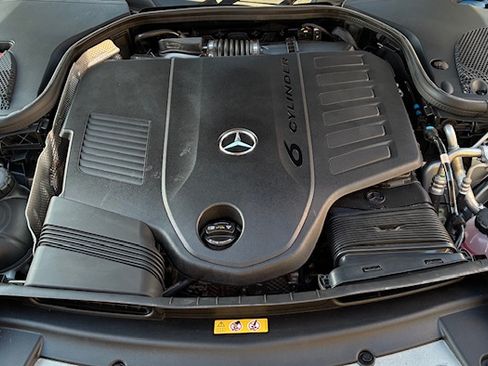 Used 2021 Mercedes-Benz E 450 Coupe image 25