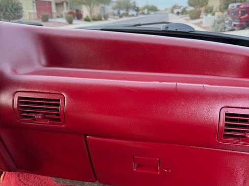 Used 1994 Ford Explorer Sport image 11