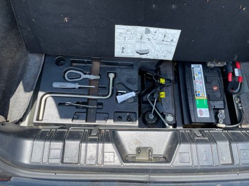 Used 2000 BMW Z3 2.5i image 12