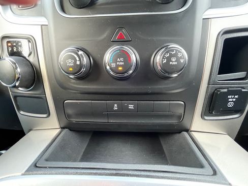 Used 2017 RAM 1500 Classic SLT image 15