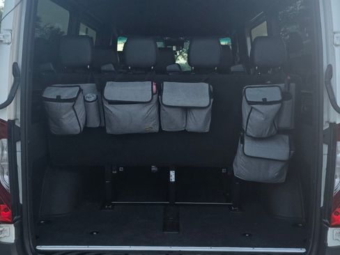 Used 2022 Mercedes-Benz Sprinter 2500 image 10