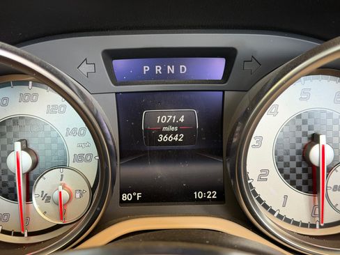 Used 2015 Mercedes-Benz SLK 250 SLK 250 Roadster 2D image 2