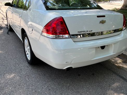 Used 2007 Chevrolet Impala LT FWD image 10