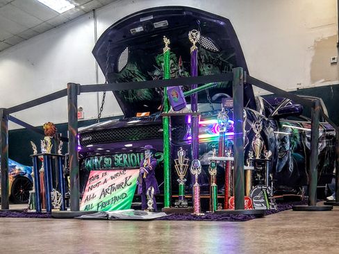 Used 2016 Dodge Charger SRT Hellcat image 25