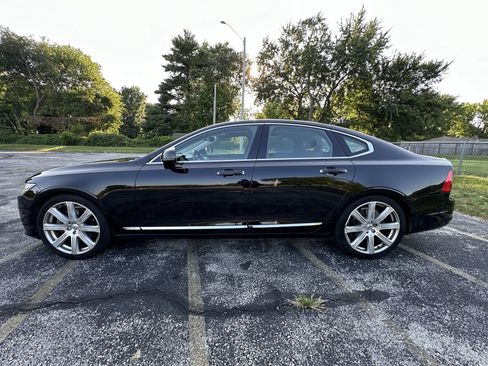 Used 2017 Volvo S90 T6 Inscription w/ Vision Package image 2