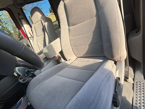 Used 2002 Ford Excursion XLT image 26