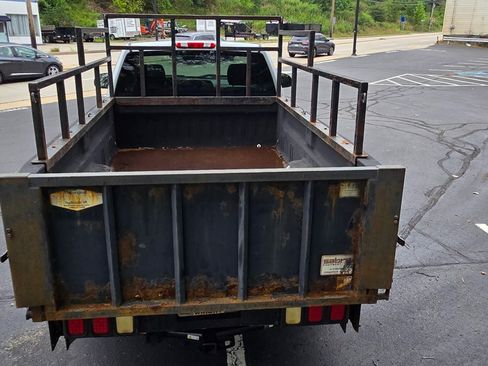 Used 2013 GMC Sierra 1500 W/T w/ Work Truck Plus Package image 9