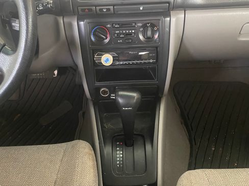 Used 2002 Subaru Forester L image 16