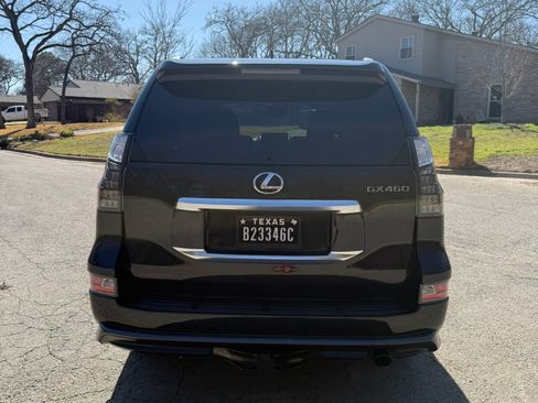 Used 2023 Lexus GX 460 Luxury w/ Sport Design Package image 5